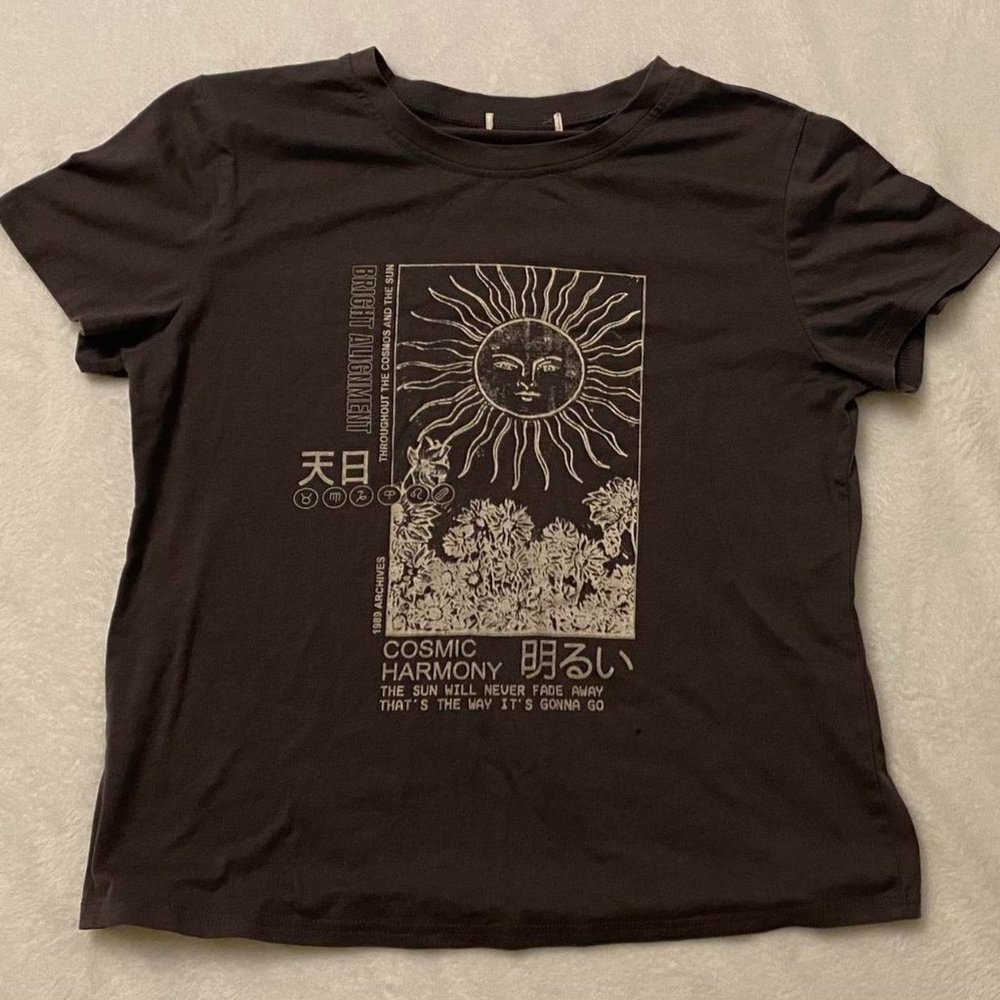 Women's Grey and Black T-shirt